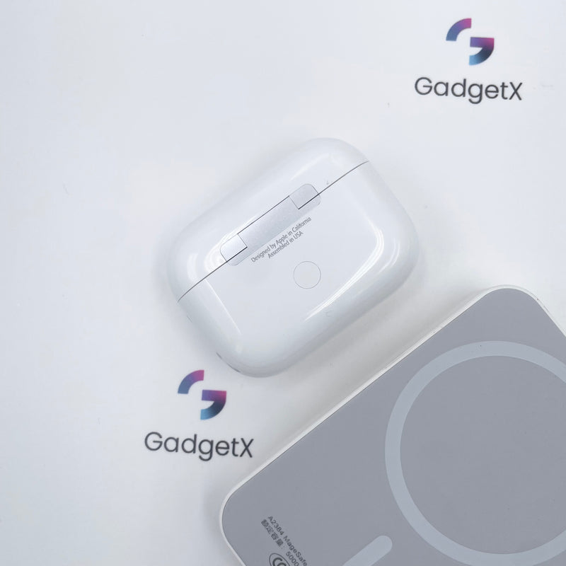 Gadgetx Pro 2 White | Free 5000 MAH Magsafe Power Bank worth